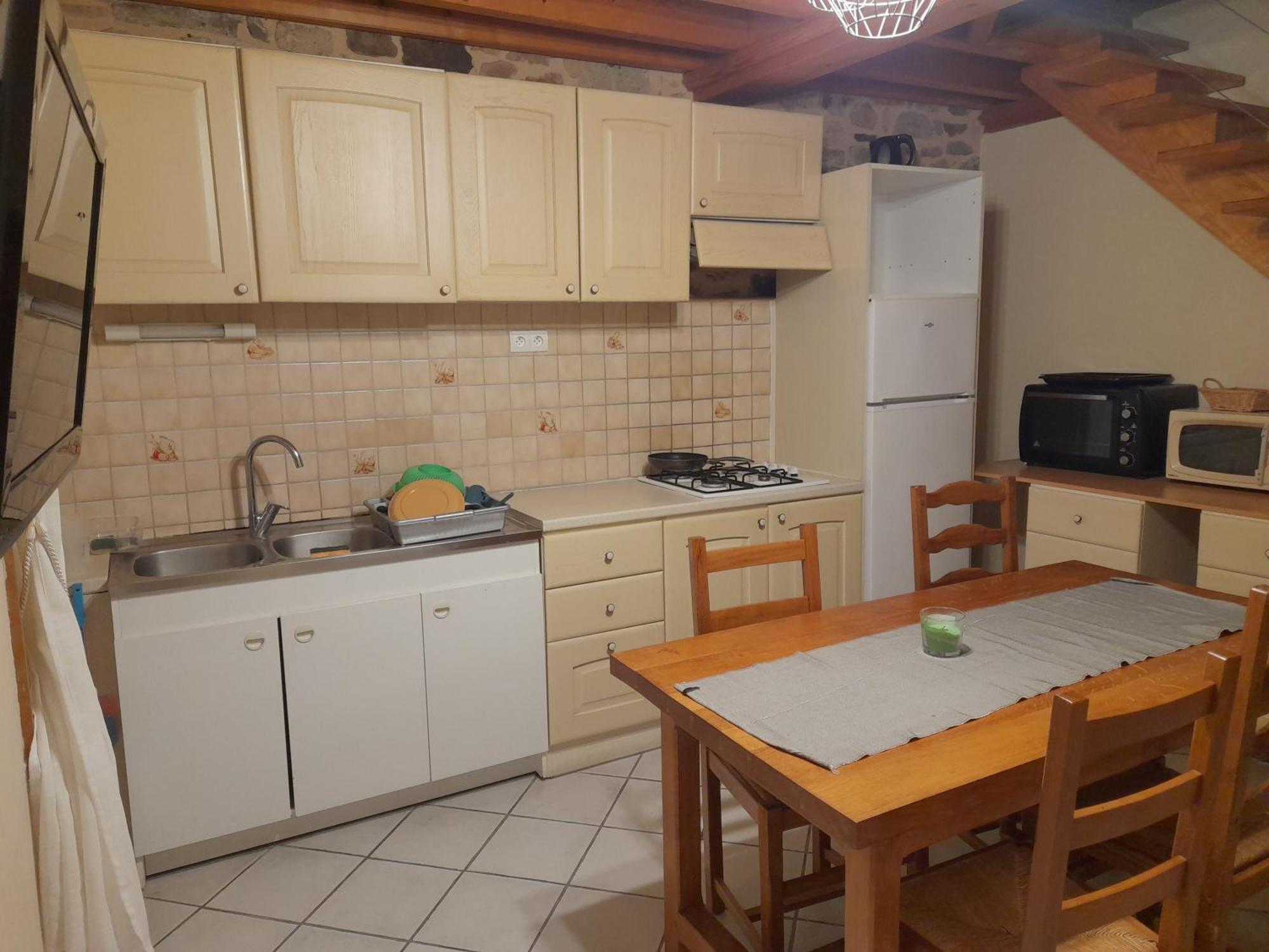Domaine De La Tour Carree - 3 Chambres Benoitville Dış mekan fotoğraf